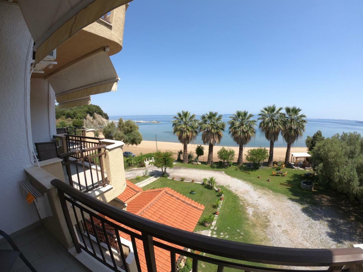 Pension Karvounoskala Стратонион Экстерьер фото