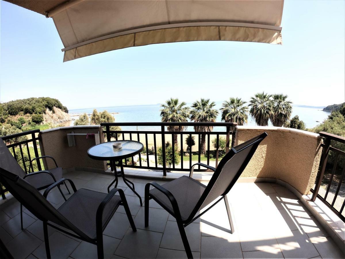 Pension Karvounoskala Стратонион Экстерьер фото
