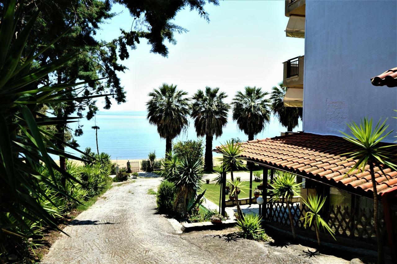 Pension Karvounoskala Стратонион Экстерьер фото