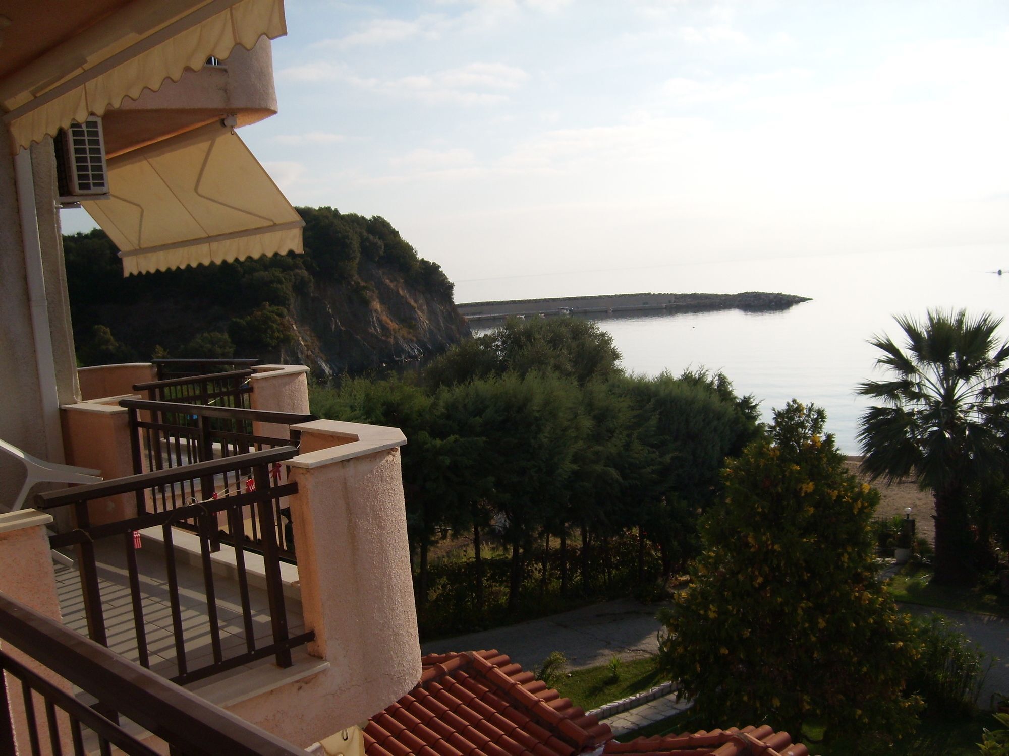 Pension Karvounoskala Стратонион Экстерьер фото